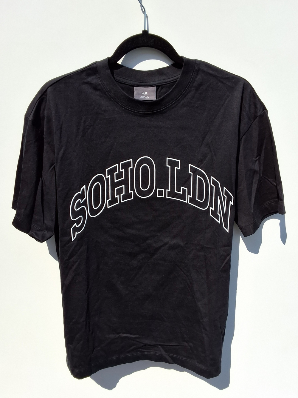 H&M Loose Fit Soho LDN Printed T-Shirt - Black/White (Size M)